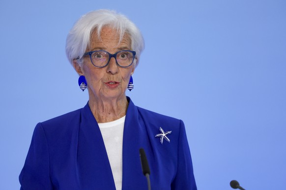 epa13030594 European Central Bank (ECB) President Christine Lagarde addresses a press conference following the meeting of the ECB Governing Council in Frankfurt am Main, Germany, 11 June 2026. The Gov ...