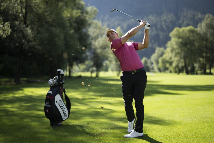 ARCHIVBILD ZUM PREMIUM-TEXT UEBER DEN SCHWEIZER PROFIGOLFER JEREMY FREIBURGHAUS --- Der Golfer Jeremy Freiburghaus posiert fuer ein Portrait, aufgenommen am Dienstag, 6. September 2022, in Domat/Ems.  ...