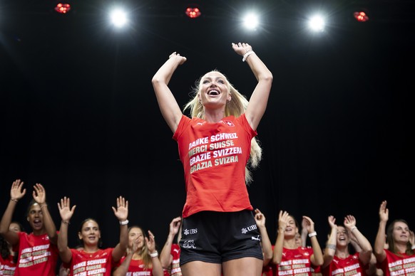 Switzerland&#039;s Alisha Lehmann greets fans during a thank you and farewell event at the Fan Zone and public viewing on Federal Square (Bundesplatz), after the elimination of the Swiss women&#039;s  ...