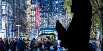 Eine Muslimin erzählt, warum sie ein Kopftuch trägt und was sie über das Burkaverbot denkt