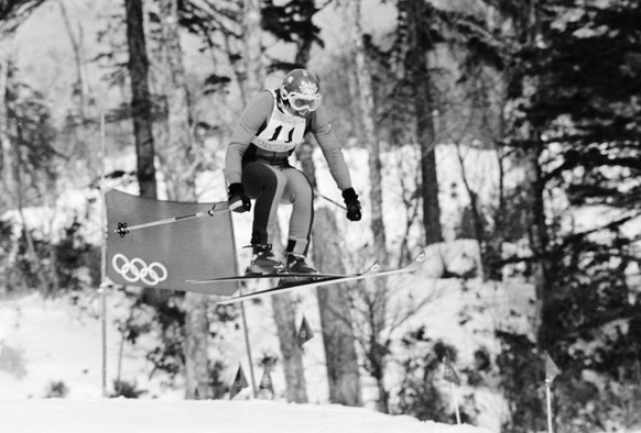 Der Schweizer Skirennfahrer Roland Collombin gewinnt an den olympischen Winterspielen 1972 in Sapporo die Silbermedaille im Abfahrtslauf, aufgenommen am 7. Februar 1972. (KEYSTONE/Str)