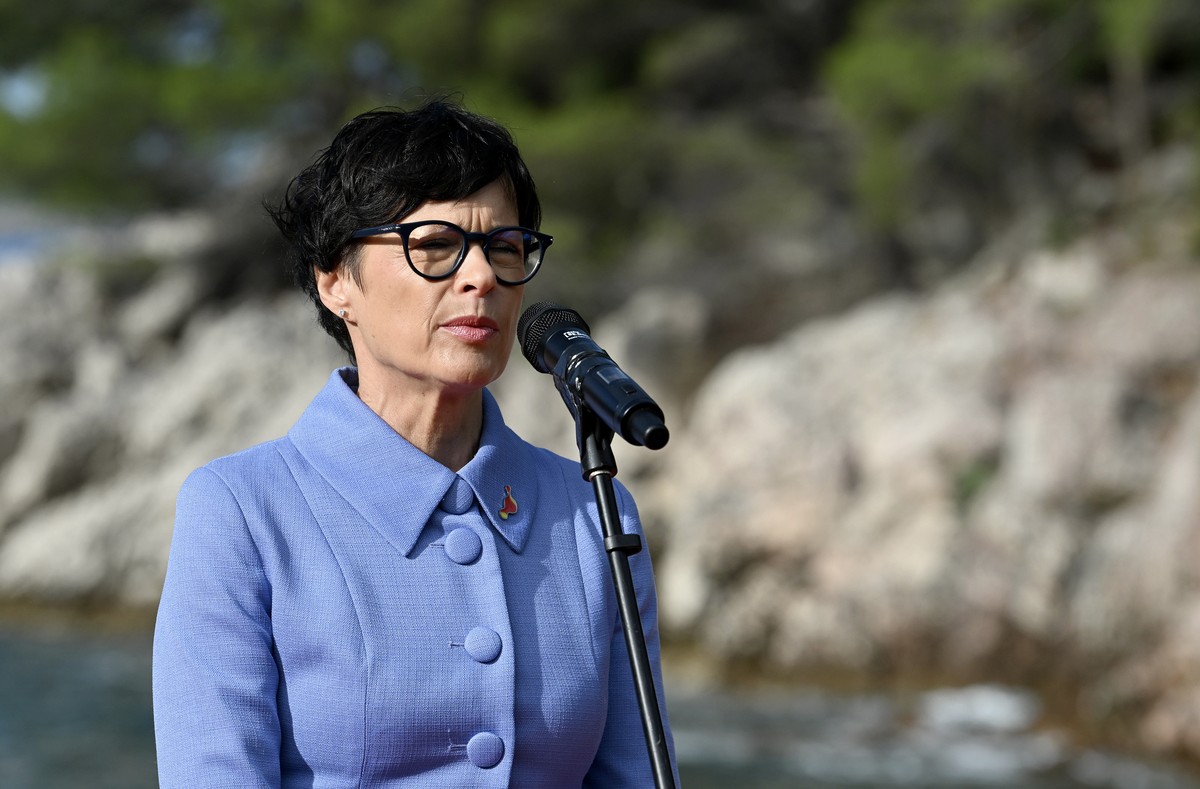 epa13322039 EU Commissioner for Enlargement Marta Kos speaks to the media as she attends the Berlin Process Leaders Summit near Budva, Montenegro, 22 October 2026. The Berlin Process is an intergover ...