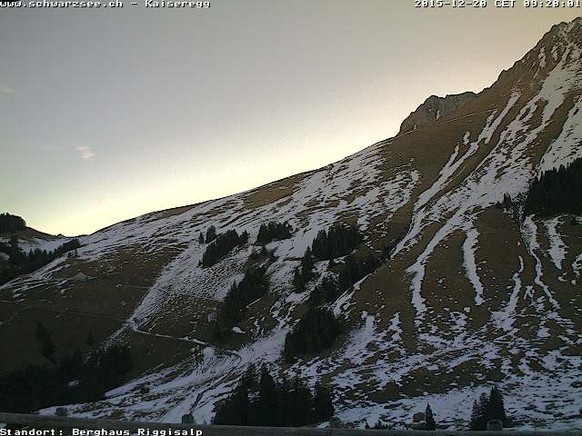 Eine Aufnahme der Webcam vom Skigebiet Schwarzsee. Nicht sehr einladend.