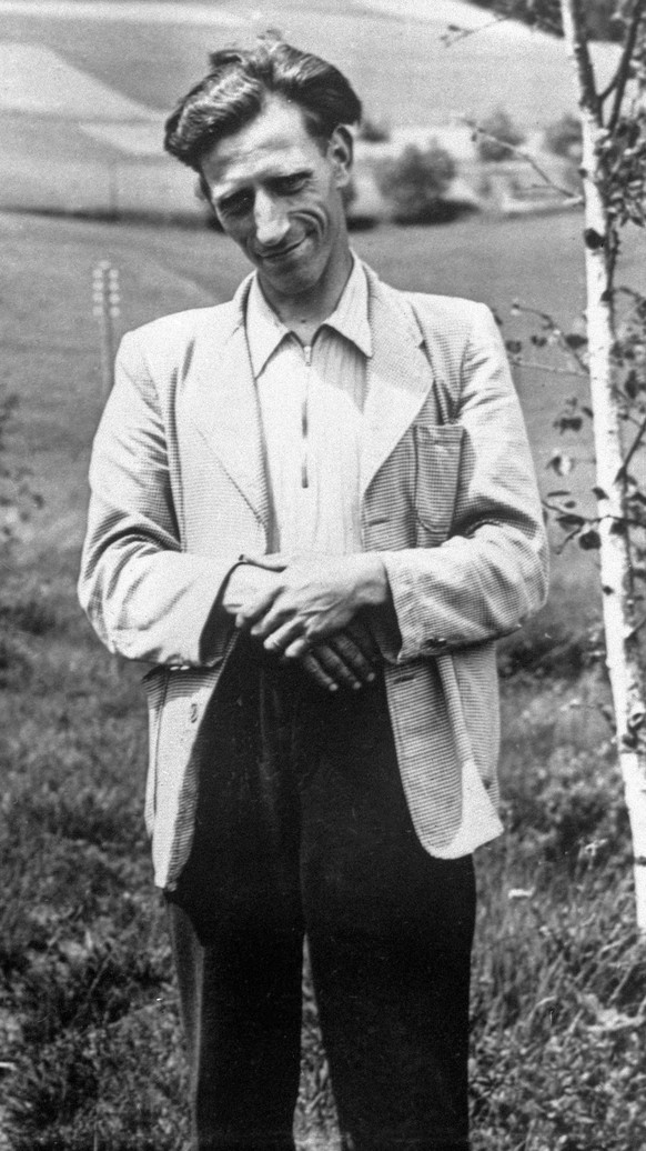 Eine fruehe Aufnahme von Paul "Vatti" Baumann, dem Leiter der Methernitha-Sekte, undatierte Aufnahme. (KEYSTONE/Str)