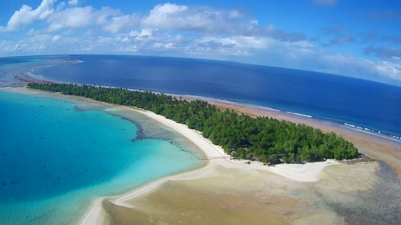 Teirio Mike Strub Kiribati