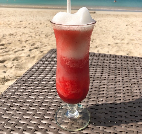 miami vice cocktail strand ferien sommer trinken drinks cocktails alkohol pina colada