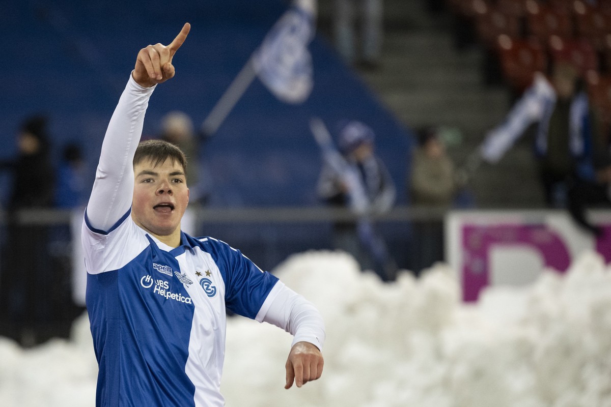 Nikolas Muci (GC) jubelt nach seinem 1:0 Tor im Fussball Meisterschaftsspiel der Swiss Super League zwischen Grasshopper Club Zuerich, GC, und Winterthur, FCW, im Letzigrund, am Samstag, 23. November  ...