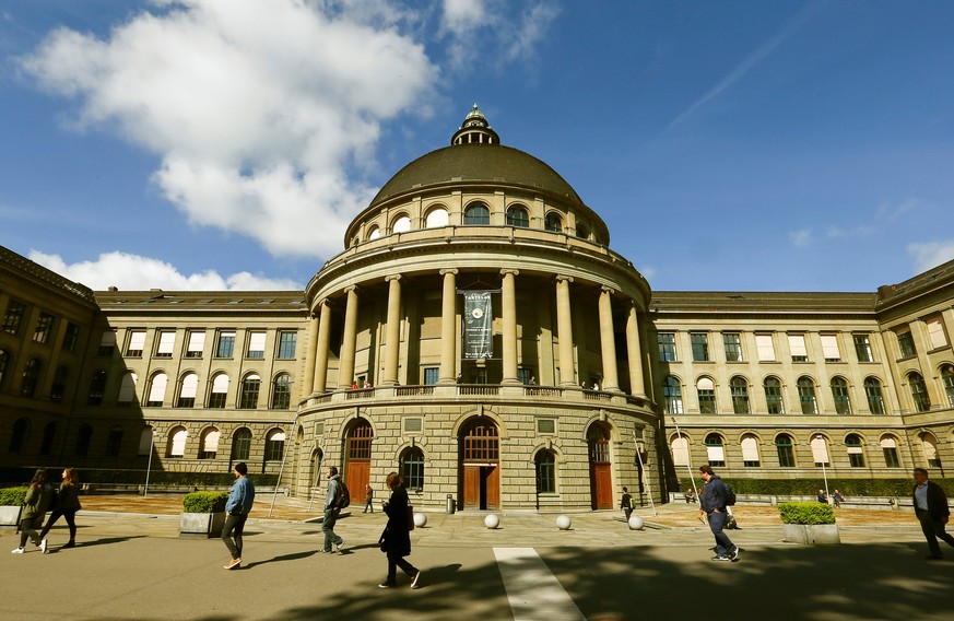 A general view shows the Swiss Federal Institute of Technology Zurich (Eidgenoessische Technische Hochschule Zuerich - ETH) in Zurich, Switzerland May 20, 2016. REUTERS/Arnd Wiegmann/File Photo