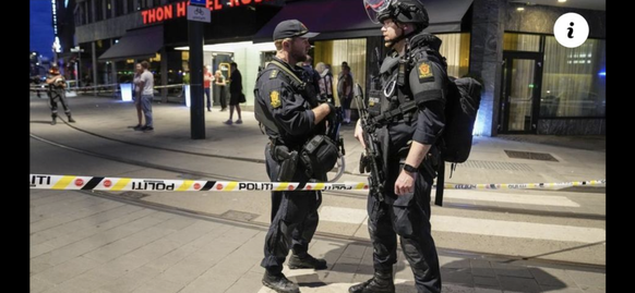 Polizeikräfte nicht weit vom Ort des Geschehens entfernt.