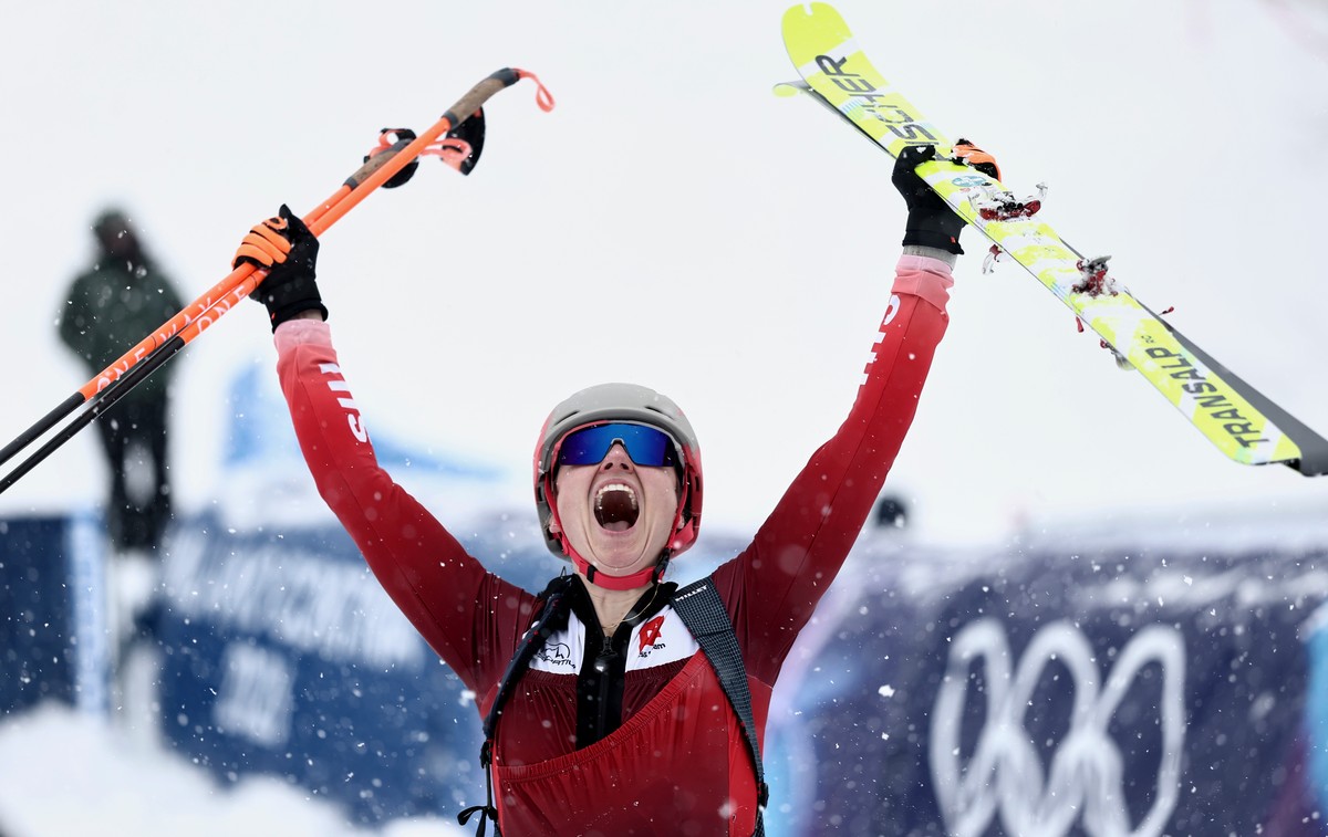 Switzerland's Marianne Fatton celebrates winning a ski mountaineering women's final at the 2026 Winter Olympics, in Bormio, Italy, Thursday, Feb. 19, 2026. (AP Photo/Gabriele Facciotti)
Mari ...