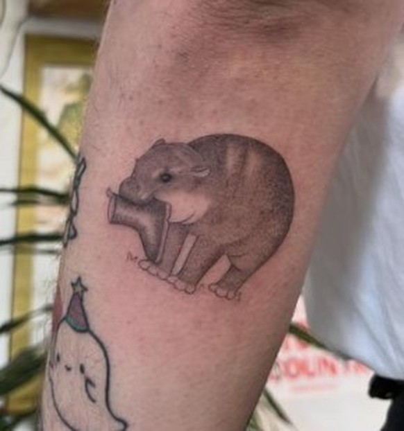 moo deng tattoo