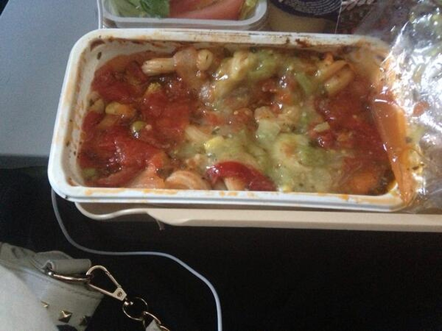 Schweizer Fluggesellschaft Germania Andert Namen In Chair Airlines