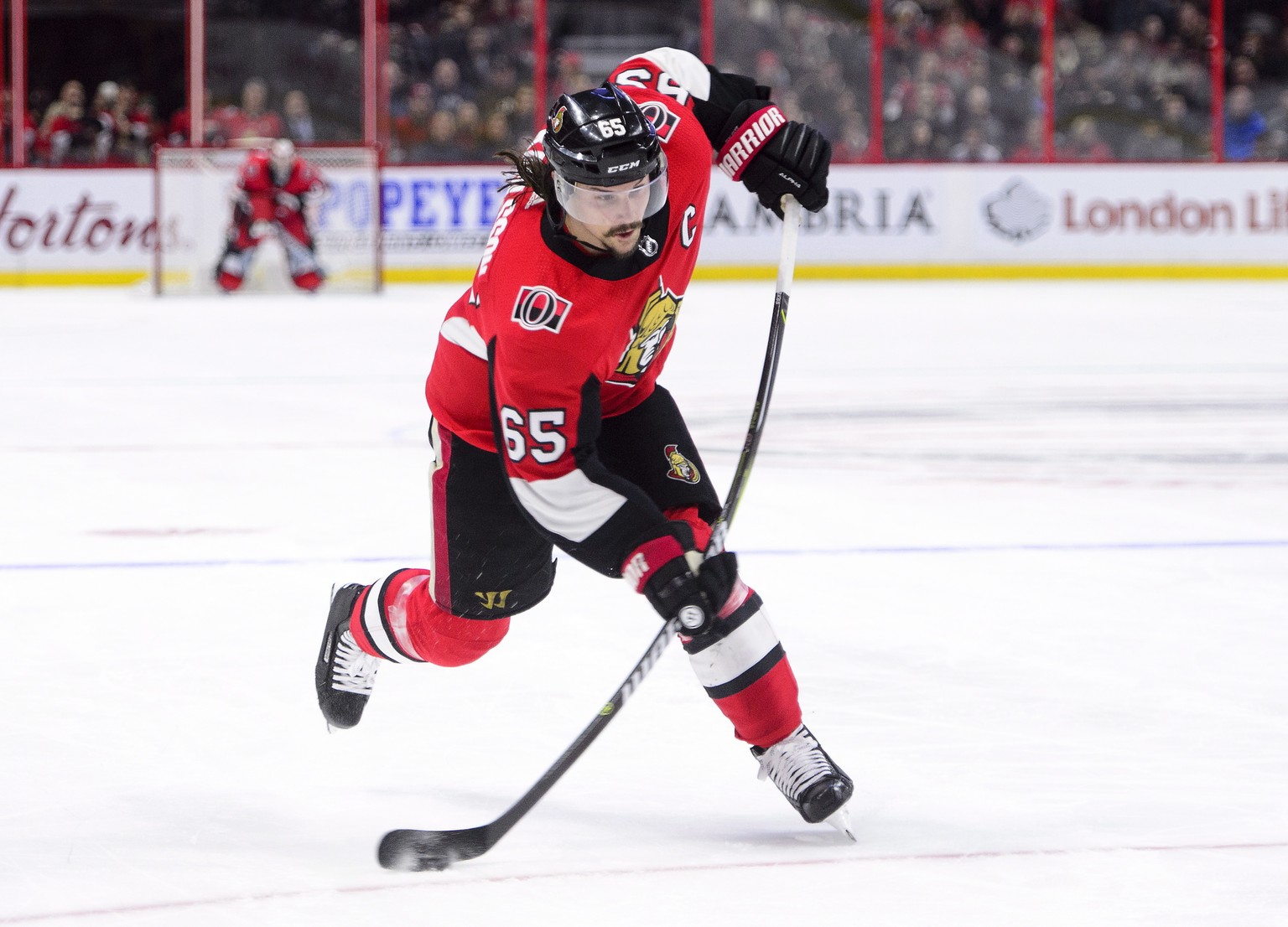 Ottawa Senators&#039; Erik Karlsson takes a shot on the Minnesota Wild net during second period NHL hockey action in Ottawa on Tuesday, Dec. 19, 2017. (Sean Kilpatrick/The Canadian Press via AP)