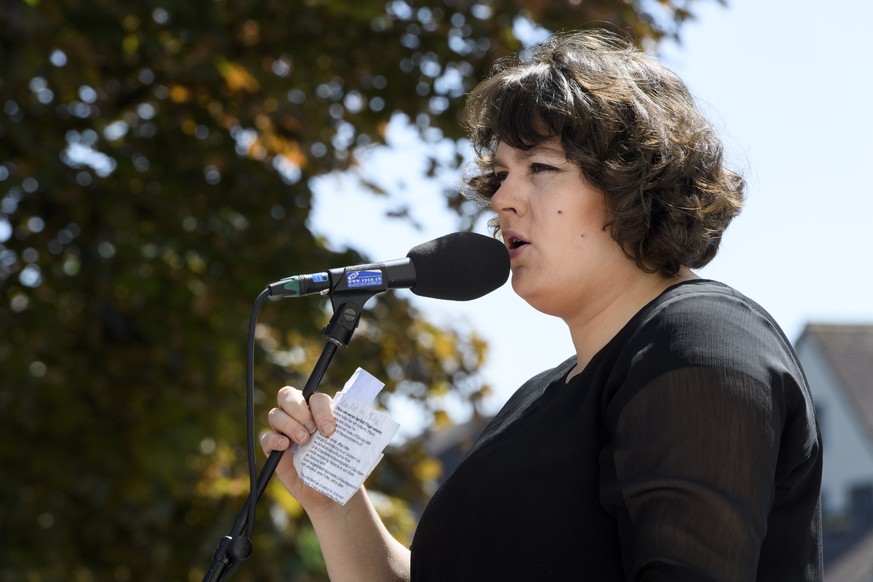 Patti Basler, Buehnenpoetin, Kabarettistin und Autorin, spricht wahrend der 40. Solothurner Literaturtage, am Freitag, 11. Mai 2018 in Solothurn. (KEYSTONE/Anthony Anex)