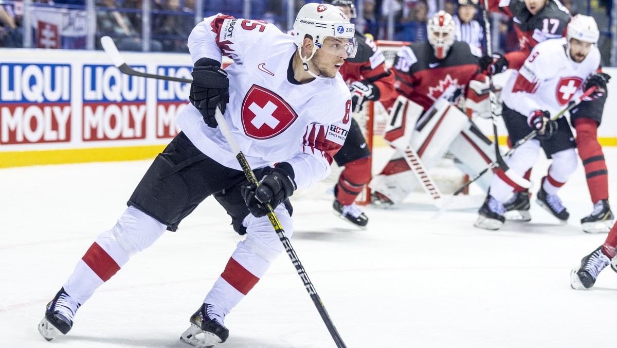 epa07594562 Switzerland's Sven Andrighetto in action during the IIHF World Championship quarter final ice hockey match between Canada and Switzerland at the Steel Arena in Kosice, Slovakia, 23 Ma ...