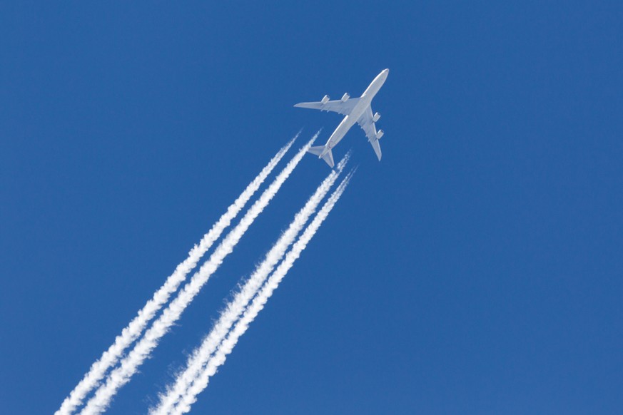 Chemtrails (Symbolbild)