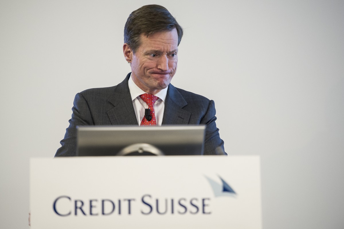 ZUR ANHOERUNG VON CREDIT SUISSE-CHEF BRADY DOUGAN VOR DEM US SENAT STELLEN WIR IHNEN FOLGENDES ARCHIVBILD ZUR VERFUEGUNG - Brady W. Dougan, CEO of Swiss Bank Credit Suisse (CS), speaks during the pres ...
