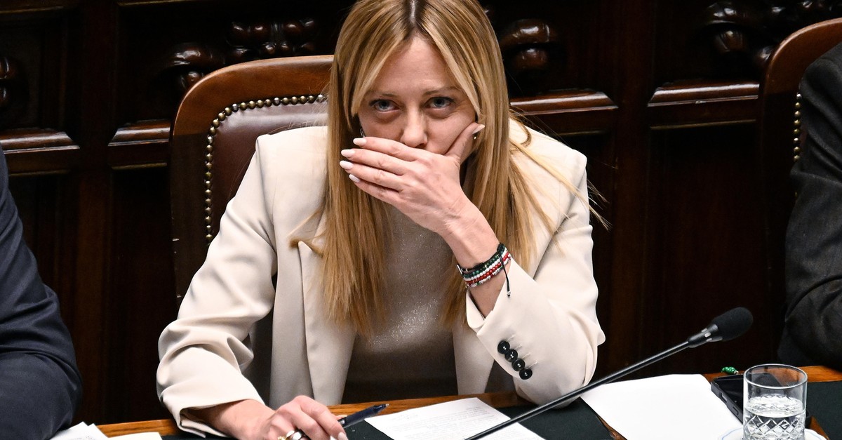 Volk verpasst Meloni eine Ohrfeige – ihr grösstes Problem hiess Donald Trump