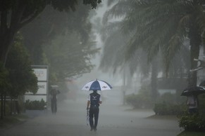 Das Qualifying musste wegen einem Gewitter länger unterbrochen werden.