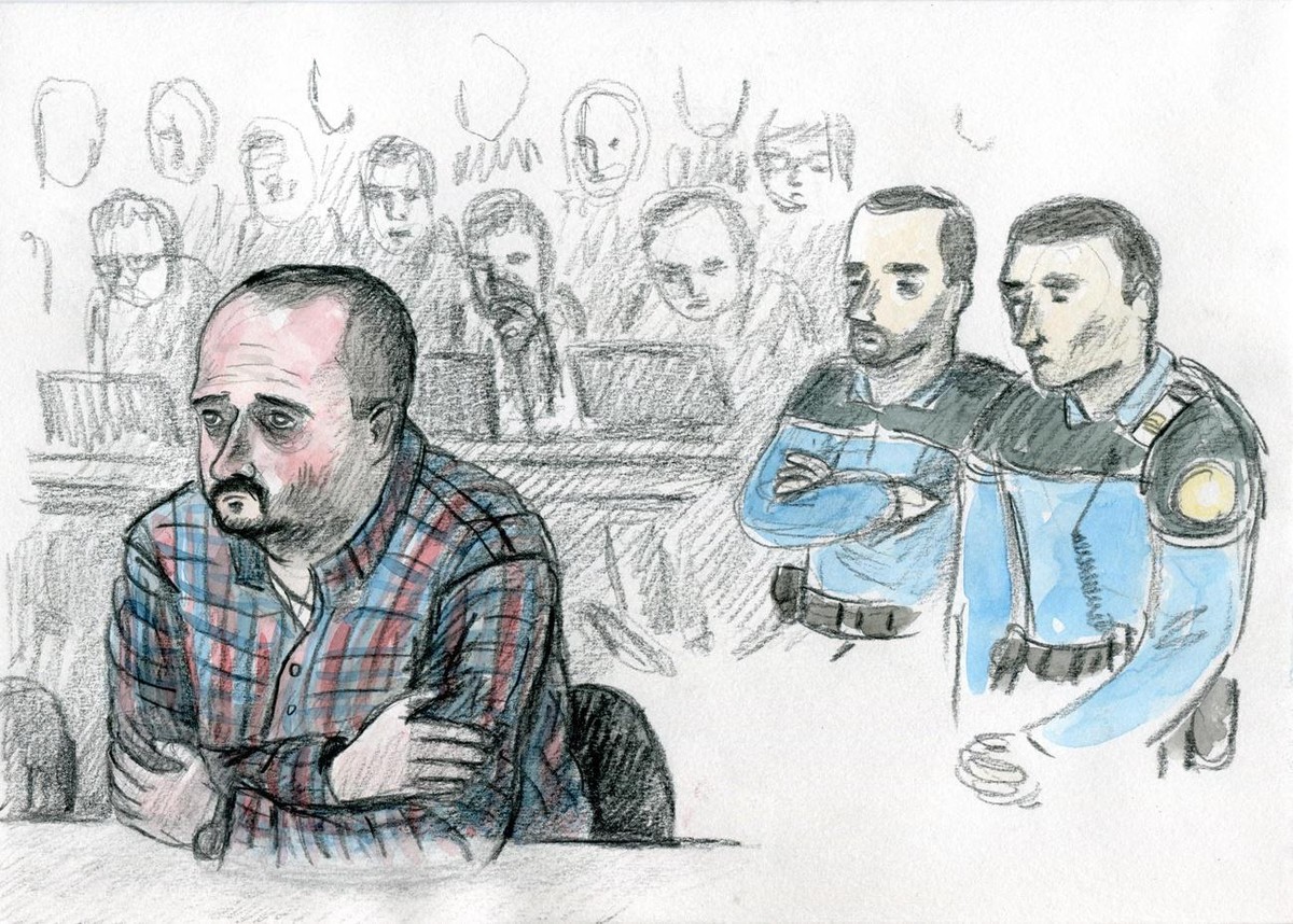 GERICHTSZEICHNUNG - Un dessin, montre Claude D. qui reagit entoure de deux policiers pendant l'enonce du verdict du proces de l'assassin de Marie, Claude D. devant le Tribunal criminel canto ...