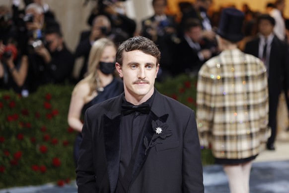 epa09923528 Paul Mescal on the red carpet for the 2022 Met Gala, the annual benefit for the Metropolitan Museum of Art&#039;s Costume Institute, in New York, New York, USA, 02 May 2022. The event coin ...