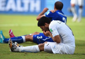 Luis Suarez nach seiner Beissattacke gegen Giorgio Chiellini.