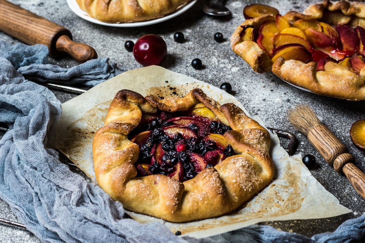 frucht beeren galette dessert backen kochen essen food summer fruit galette