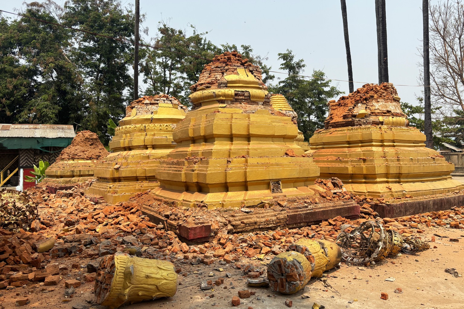 Damaged pagodas are seen after an earthquake, Friday, March 28, 2025 in Naypyitaw, Myanmar. (AP Photo/Aung Shine Oo)
APTOPIX Myanmar Southeast Asia Earthquake
