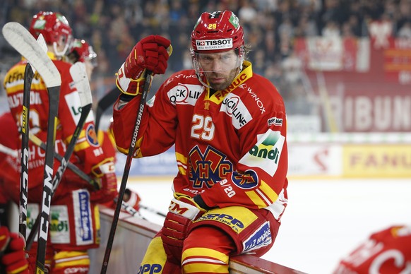 Biels Beat Forster im Eishockey Meisterschaftsspiel der National League zwischen dem EHC Biel und HC Lugano, am Samstag, 1. Februar 2020, in der Tissot Arena in Biel. (KEYSTONE/Peter Klaunzer)