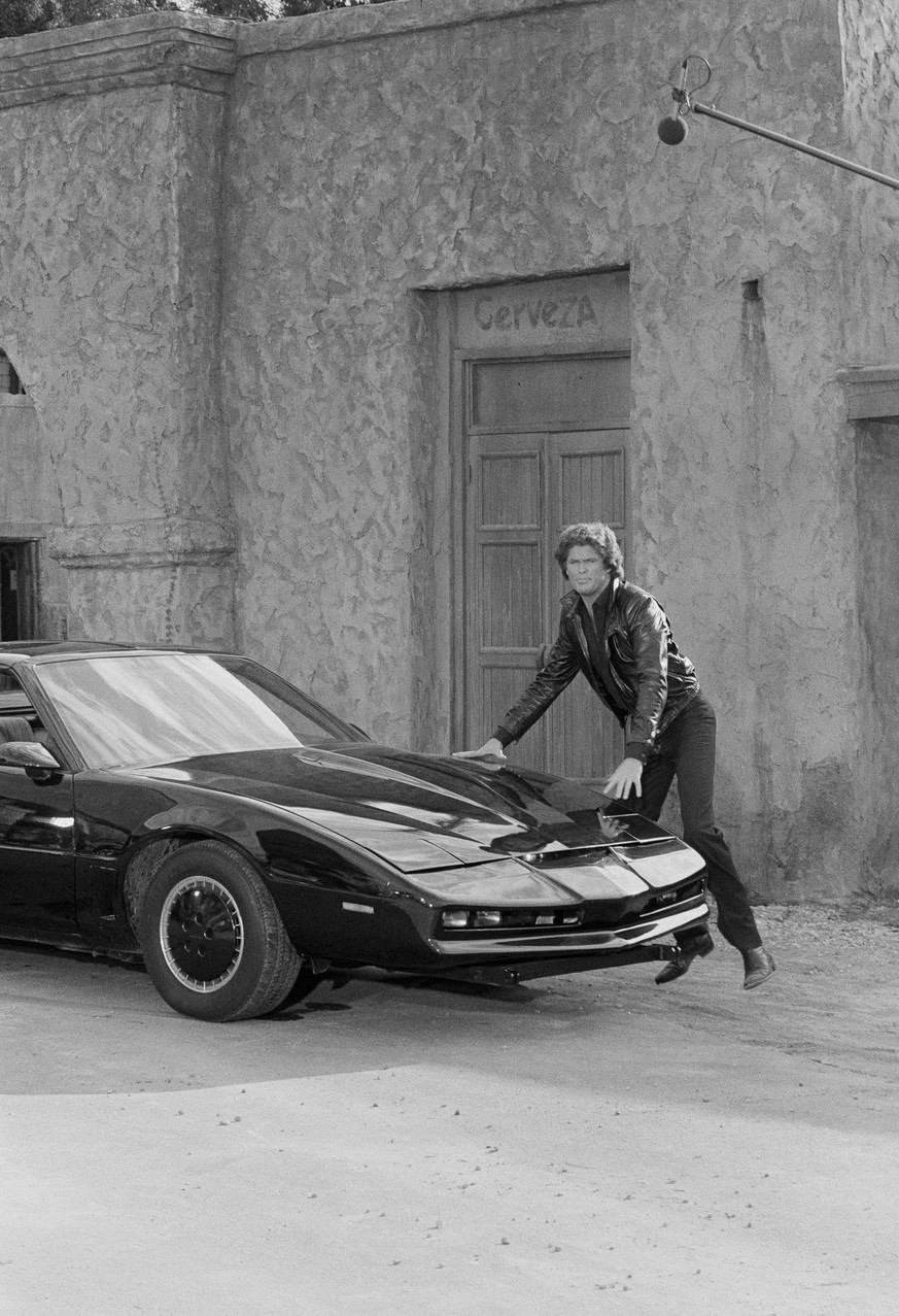 K.I.T.T. fuhr einst direkt in unsere Herzen, jetzt können Sie das Kult-Auto in Ihrer Garage parkieren  