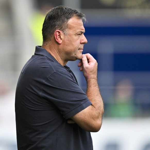 Trainer Patrick Rahmen (YB) im Fussball Meisterschaftsspiel der Swiss Super League zwischen dem FC St. Gallen und den BSC Young Boys, am Sonntag, 28. Juli 2024, im kybunpark in St. Gallen. (KEYSTONE/G ...