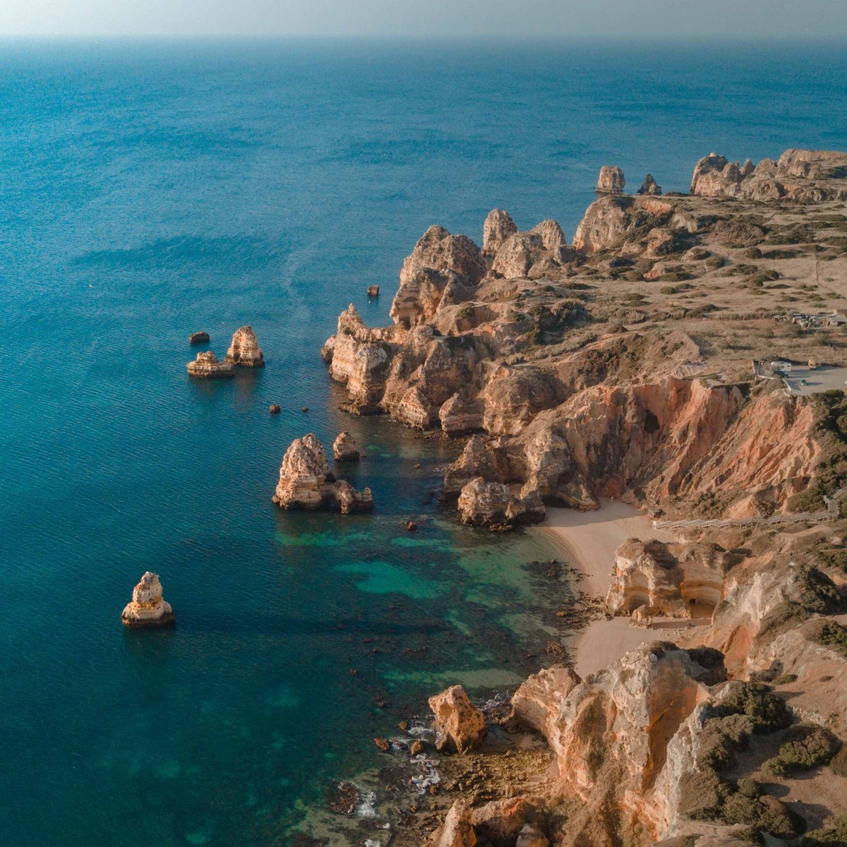 klippen im meer, sagres, algarve, portugal