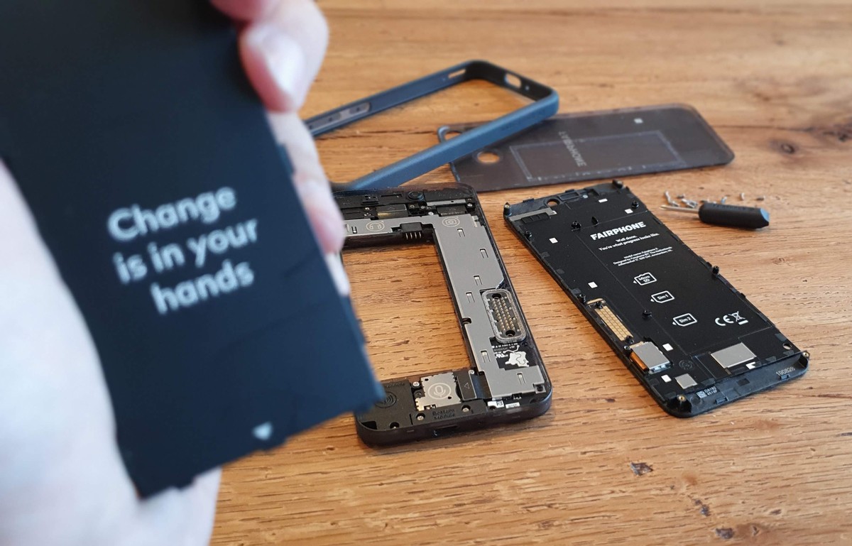 Auch beim neuen Fairphone lässt sich fast alles selbst reparieren.