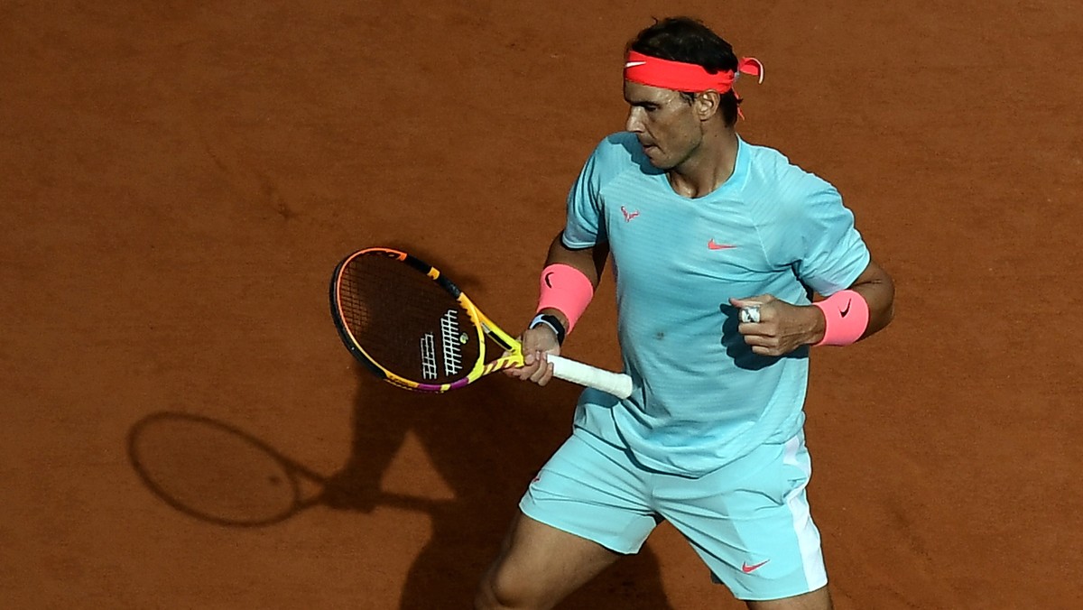 epa08731815 Rafael Nadal of Spain reacts as he plays Diego Schwartzman of Argentina during their men?s semi final match during the French Open tennis tournament at Roland ?Garros in Paris, France, 09  ...