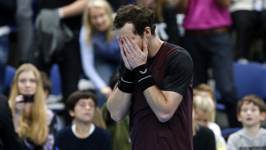 Nach dem Sieg in Antwerpen wird Murray einmal mehr von seinen Gefühlen überwältigt. Doch dieses Mal sind es positive Tränen.