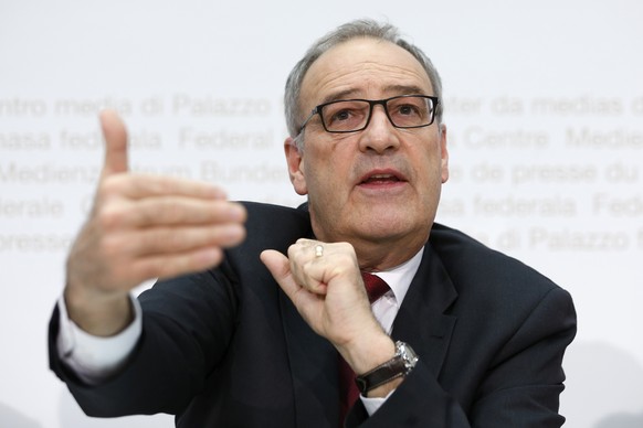 Bundesrat Guy Parmelin spricht waehrend einer Medienkonferenz, am Freitag, 9. Maerz 2018 in Bern. (KEYSTONE/Peter Klaunzer)