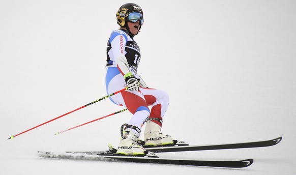 epa06591530 Lara Gut of Switzerland reacts in the finish area during the second run of the women&#039;s Giant Slalom race at the FIS Alpine Skiing World Cup in Ofterschwang, Germany, 09 March 2018. EP ...