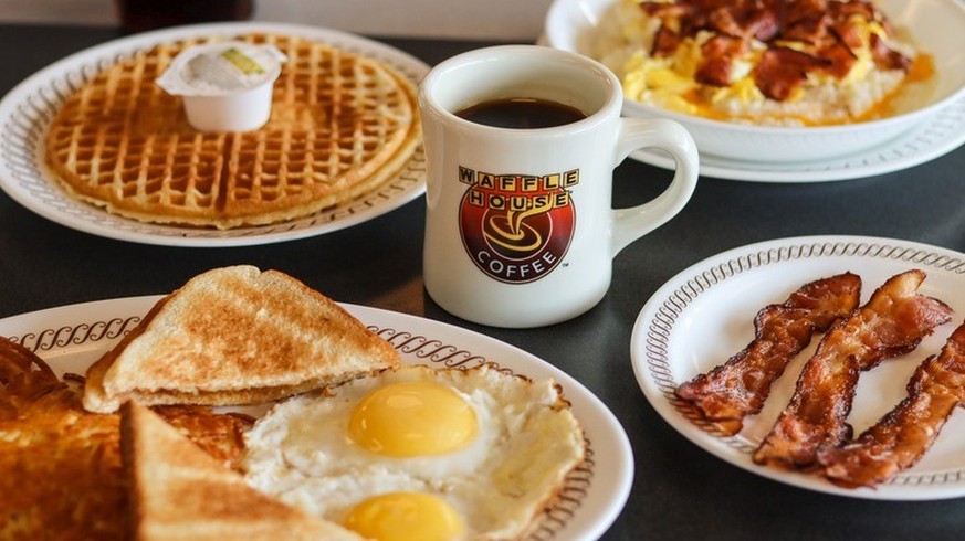 Waffle House Diner VS Dining Restaurant https://www.wafflehouse.com/