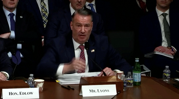 SENIOR OFFICIAL PERFORMING THE DUTIES OF THE DIRECTOR OF U.S. IMMIGRATION AND CUSTOMS ENFORCEMENT, TODD M. LYONS vor dem US-Kongress. 10. Februar 2026.