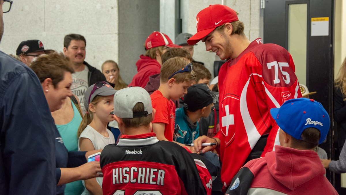 Nico Hischier Prospect Camp Bern