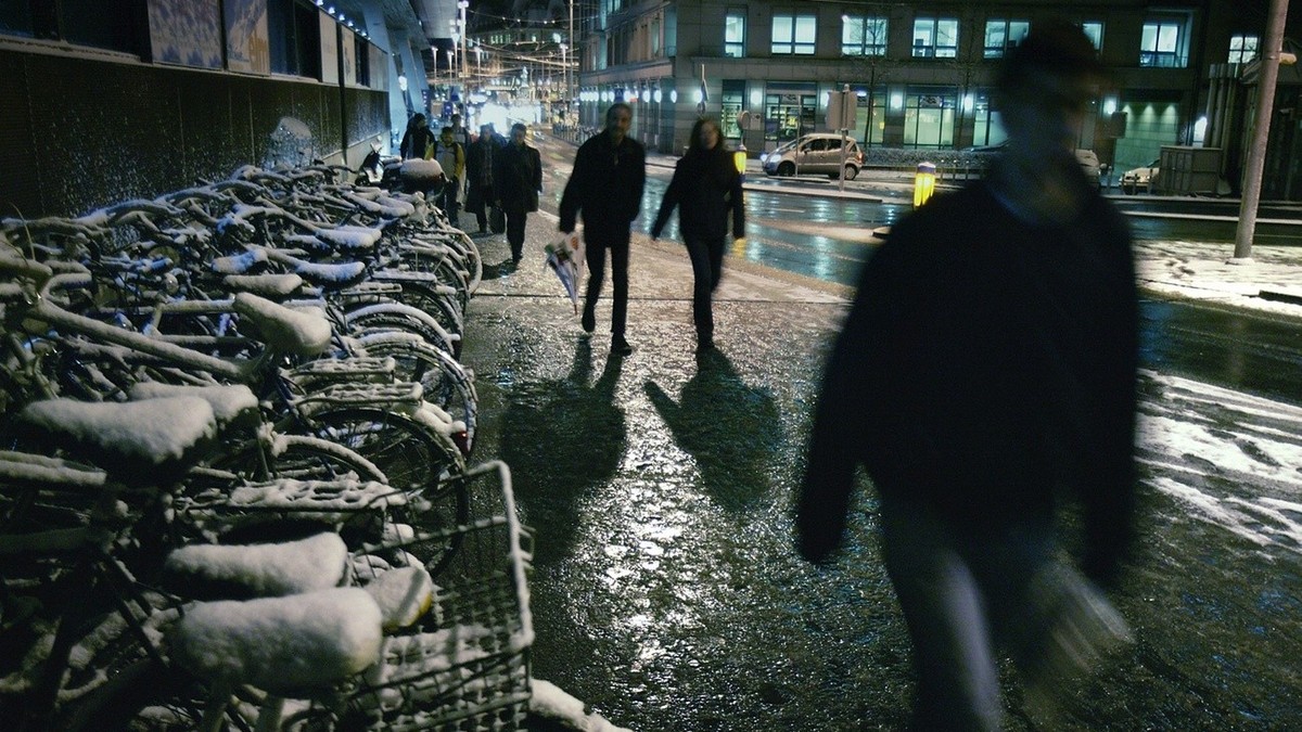 Mitten in Zürich schlafen Flüchtlinge auf der Strasse. Grund: Für die Behörden existieren sie nicht. Zuständig fühlt sich ebenfalls niemand. Warum das so ist und was das Dublin-Verfahren damit zu tun  ...