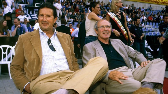 IMAGO / Reporters

Georges Leekens (li.) und Wilfried van Moer (beide Belgien) - PUBLICATIONxINxGERxAUTxHUNxONLY Fußball Herren 2002, Jubiläumsspiel, Jubiläum Gruppe Genk Fußball Herren 2002, Jubiläum ...