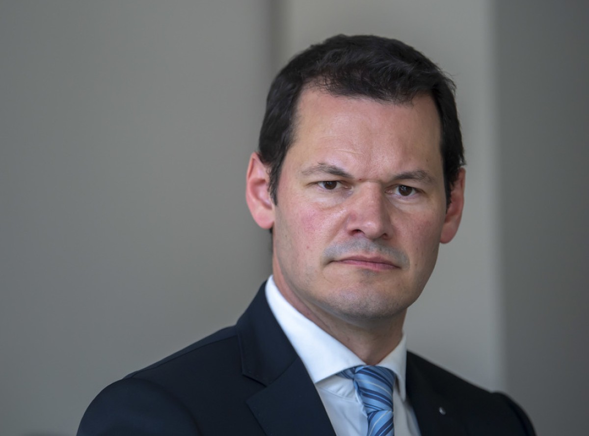 Der Genfer Staatsrat Pierre Maudet bekr