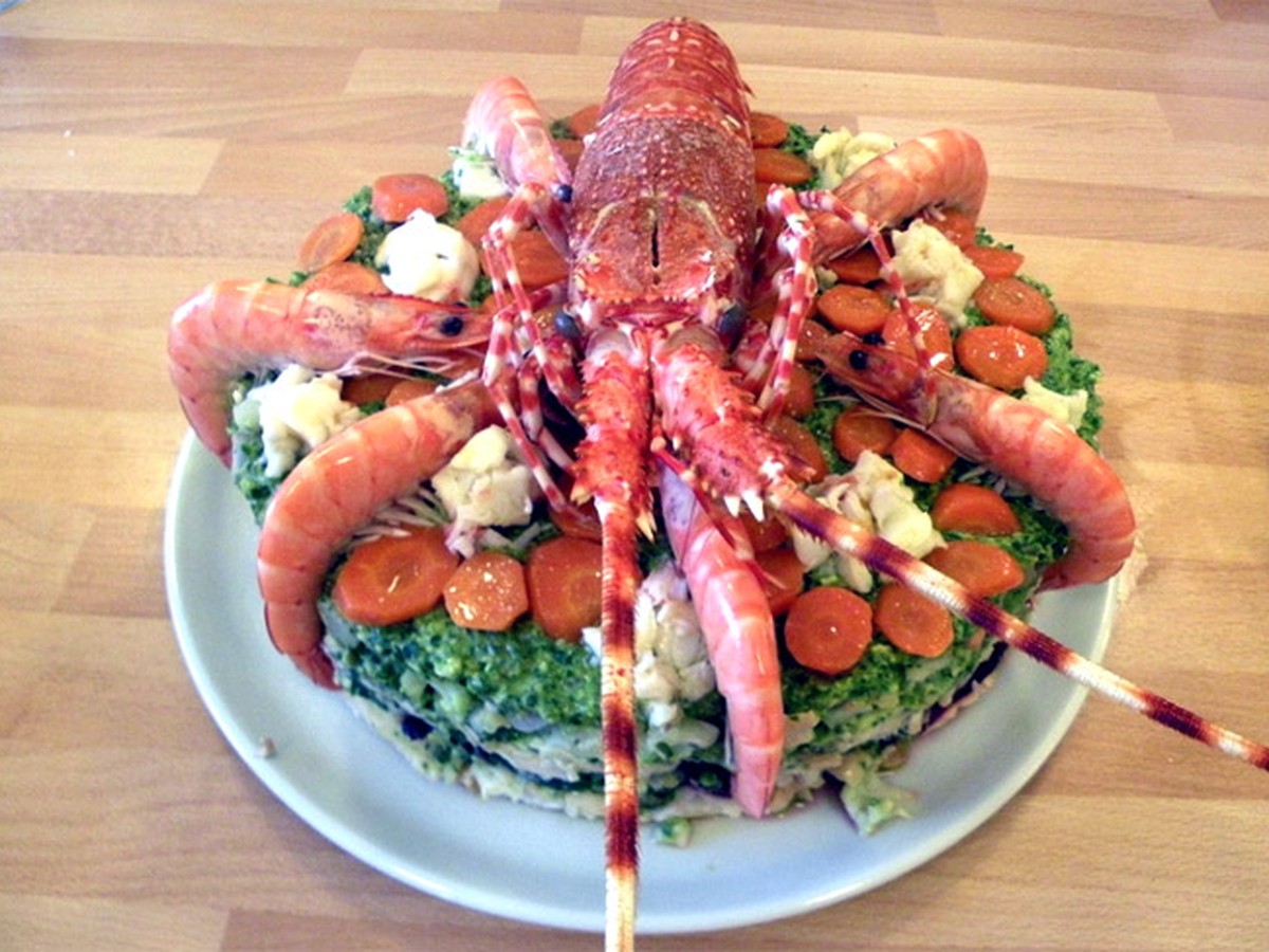 cappon magro genova liguria ligurien italien fisch meeresfrüchte Cappon magro
http://www.globeholidays.net/Europe/Italy/Liguria/Genova/Liguria_Cappon_Magro1.htm