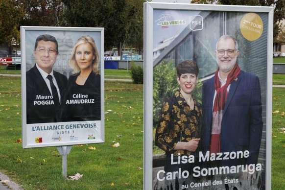 Les affiches de Mauro Poggia - MCG / GE et Celine Amaudruz - UDC / GE, et de Lisa Mazzone - Les Verts / GE et Carlo Sommaruga - Parti socialiste / GE, candidats genevois au deuxieme tour de l&#039;ele ...
