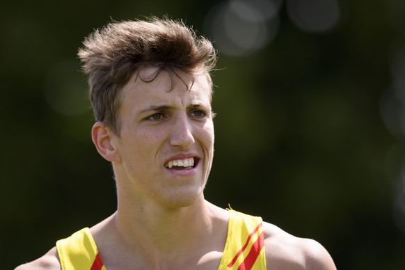 Simon Ehammer, Schweizer Athlet, reagiert waehrend der Speerwurf Maenner Finale bei der Leichtathletik Take-Off-Meeting, am Samstag, 13. Juni 2020 im Stadion Hard in Langenthal. Nach dem Lockdown begi ...