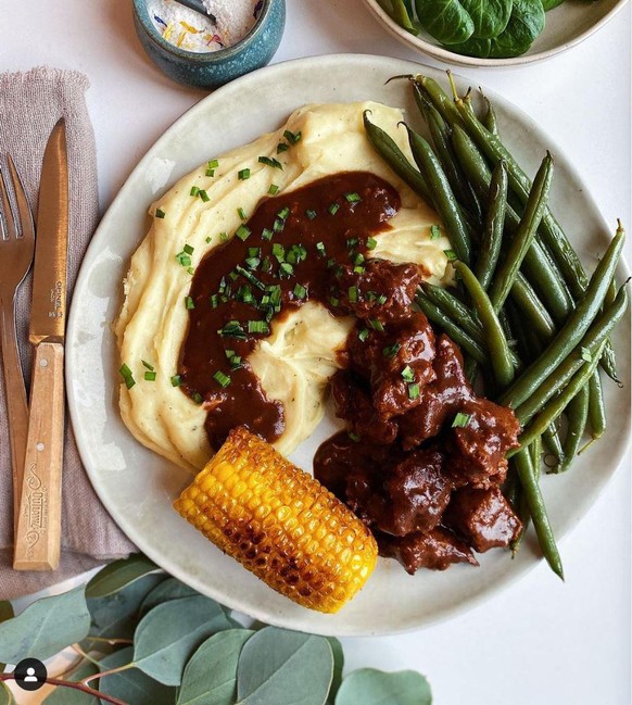 Veganes Ragout.
https://www.instagram.com/p/CJEUX21lzL5/