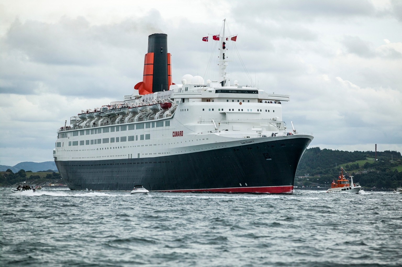 Queen Elizabeth 2