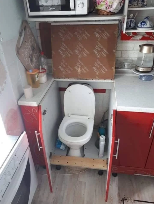 Lustige Fails: WC in der Küche