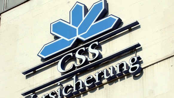 ARCHIV - Das Logo der Krankenkasse CSS am Mittwoch, 22. Oktober 2003, in Zuerich. - Der Kanton Waadt hat faelschlicherweise Spitalrechnungen bezahlt, welche eigentlich die Krankenkasse CSS haette uebe ...